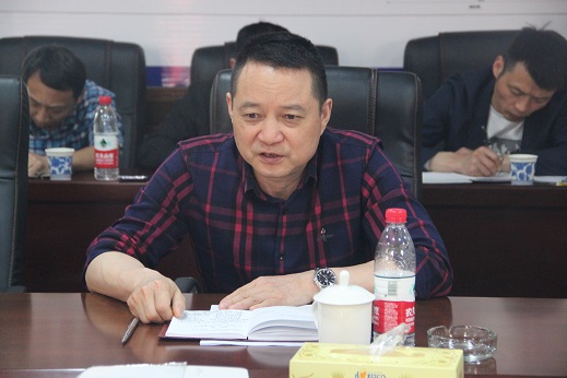 常德路桥集团召开安全生产现场会(图3) 常德路桥集团召开安全生产现场会(图3)